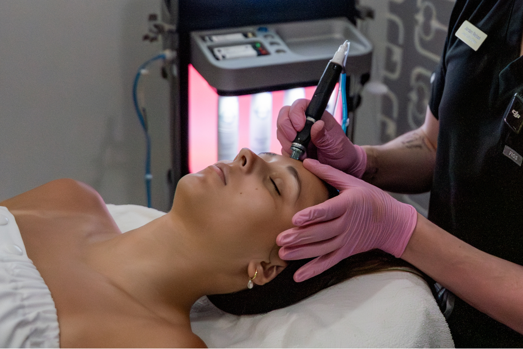 HydraFacial_Plano_crop Facial Treatments in Dallas, TX - HydraFacial, Chemical Peels, Skin Rejuvenation